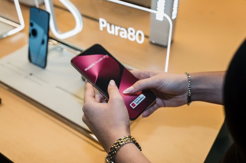 Pura 80 